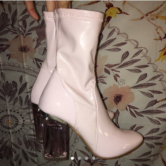 Pink latex booties - Picture 1 of 4